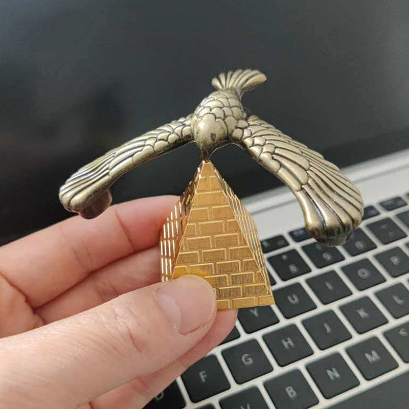 Metal Balancing Bird with Pyra - Office Technologies recensie en prijs